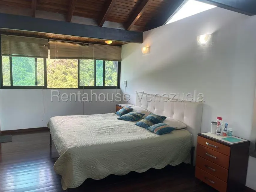 Casa (Multipes Niveles) en Venta en La Escondida, Distrito Metropolitano - 26