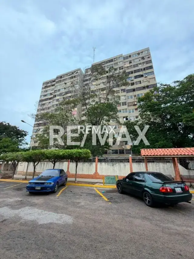 Apartamento en Venta Residencias Las Aves