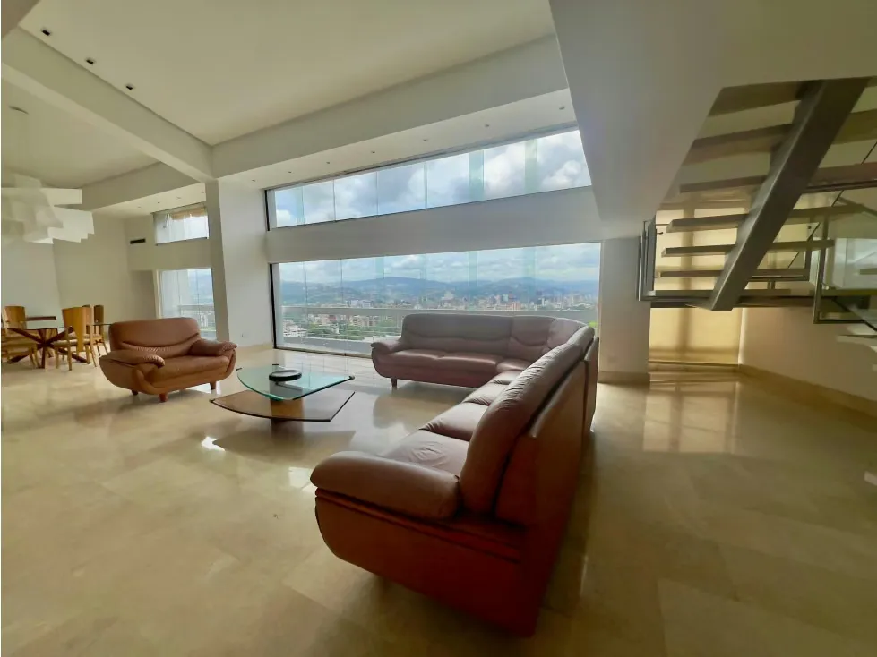 Se Vende/Alquila PH 500m² 4h+s/4b+s/3e Terrazas de Sebucan - 3