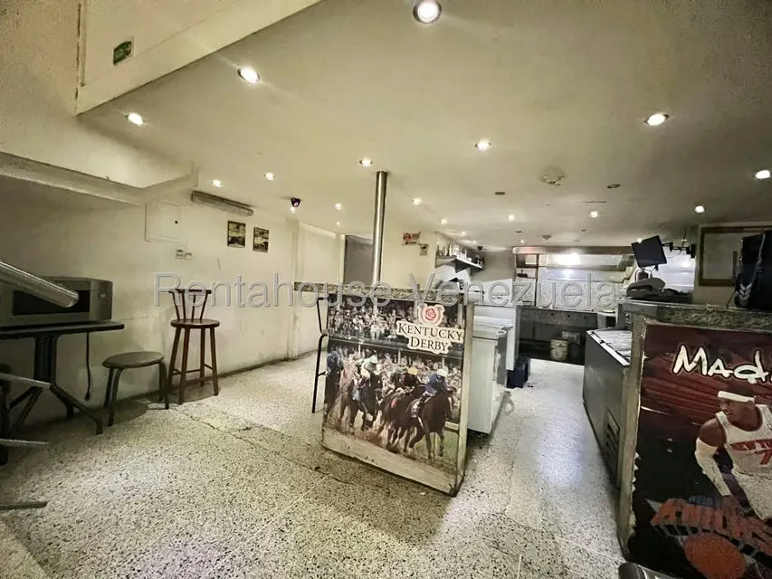 Local Comercial en Venta en Parroquia La Candelaria, Distrito Metropolitano - 5