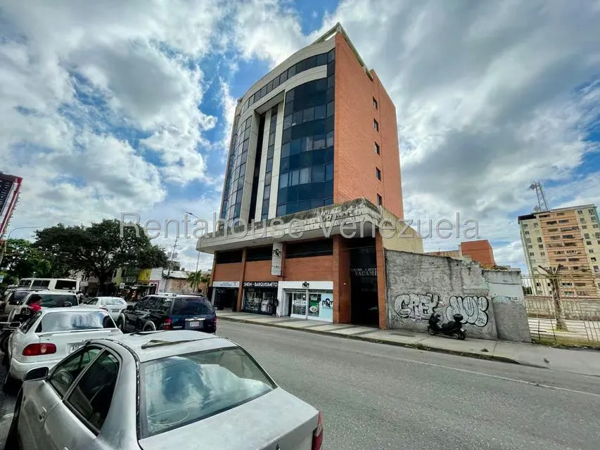 Comercial (Local Comercial) en Venta en Centro, Lara