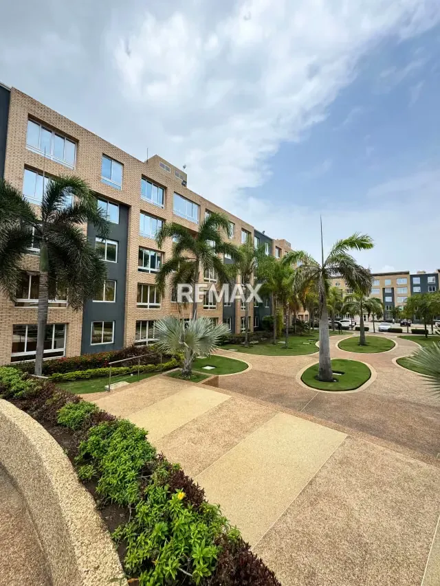 Se Alquila apartamento en el Conjunto Residencial Entremares en la Ciudad de Lecheria