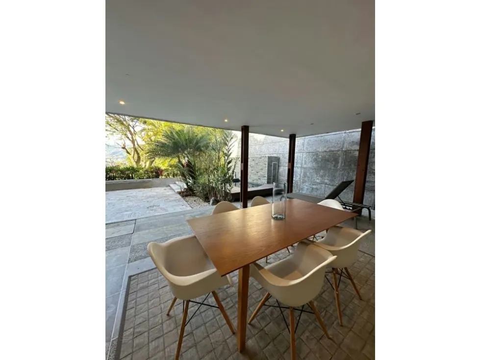 Vendo PB 250m2 Los Samanes 3361 - 61