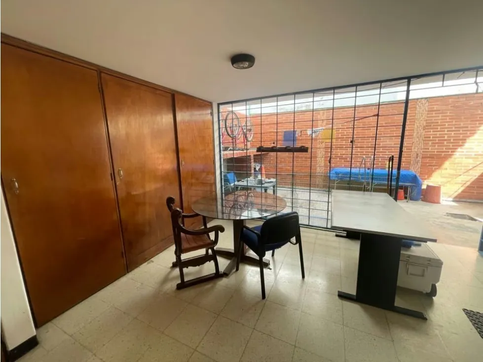 Se vende casa 650m2 Prados del Este 0565 - 27