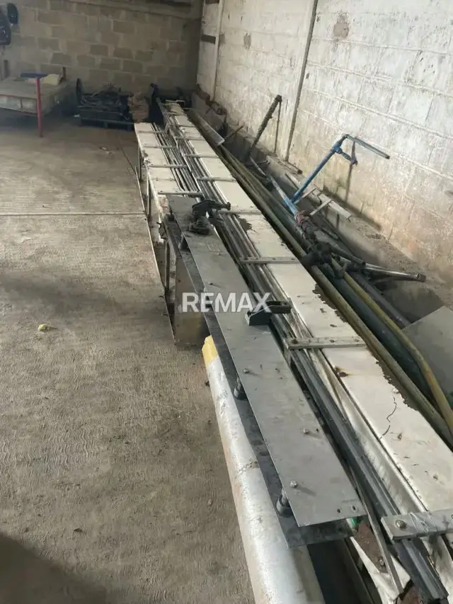 OPORTUNIDAD DE NEGOCIO SE VENDE FONDO DE COMERCIO + MAQUINARIAS