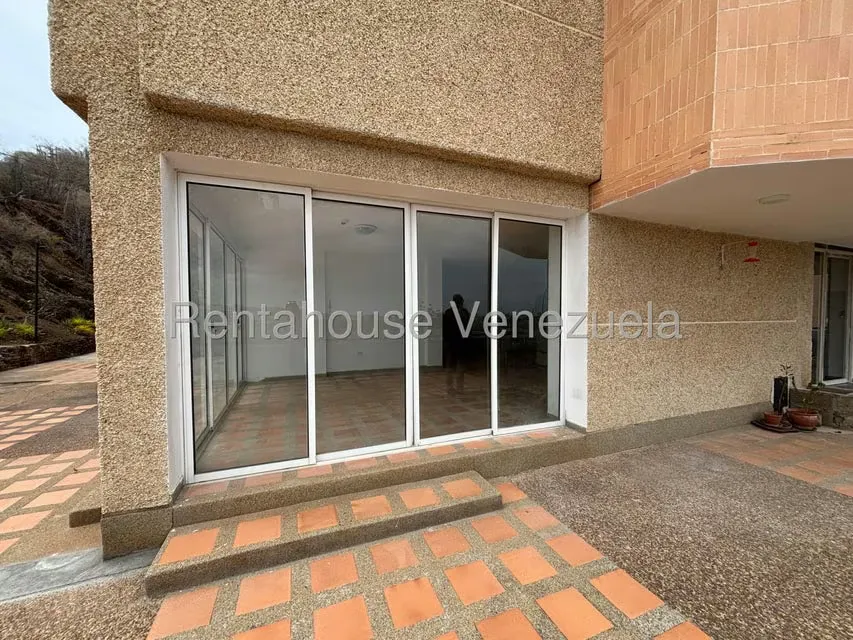 Apartamento (1 Nivel) en Venta en Maneiro, Nueva Esparta - 2