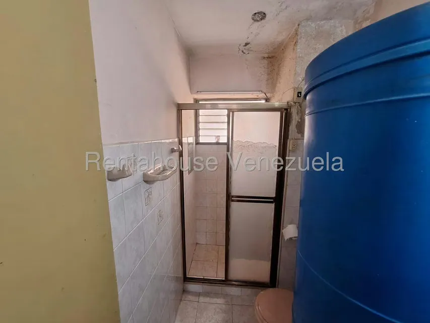 Apartamento (1 Nivel) en Venta en Centro, Lara - 18