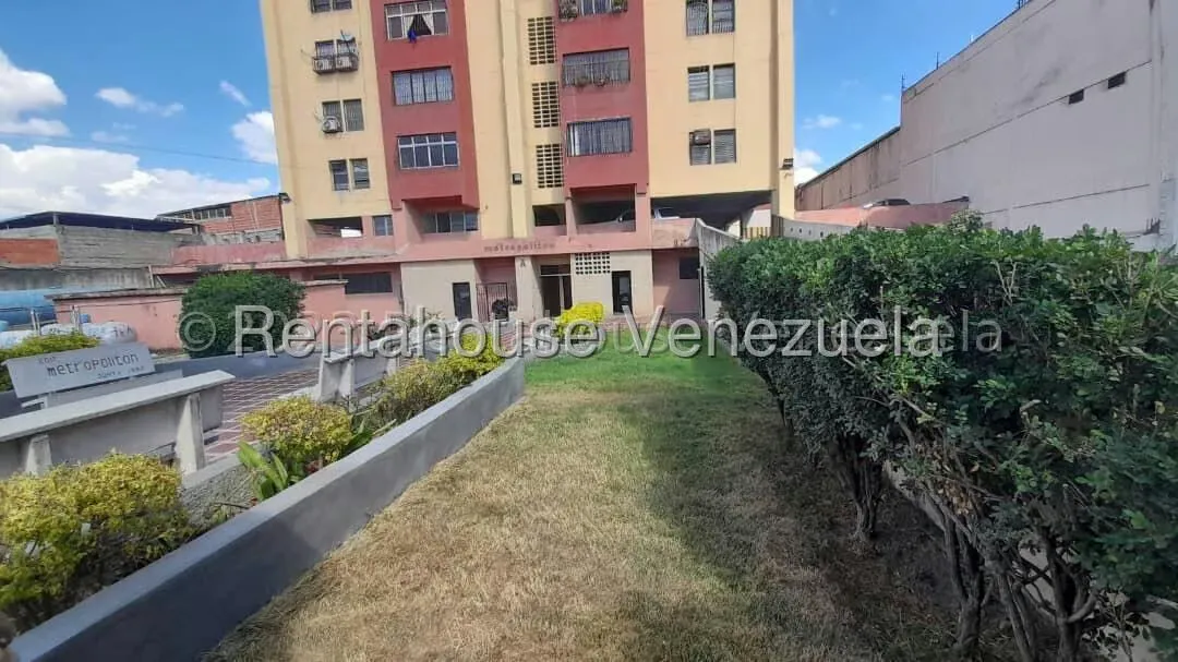 Apartamento (1 Nivel) en Venta en Centro, Lara - 3