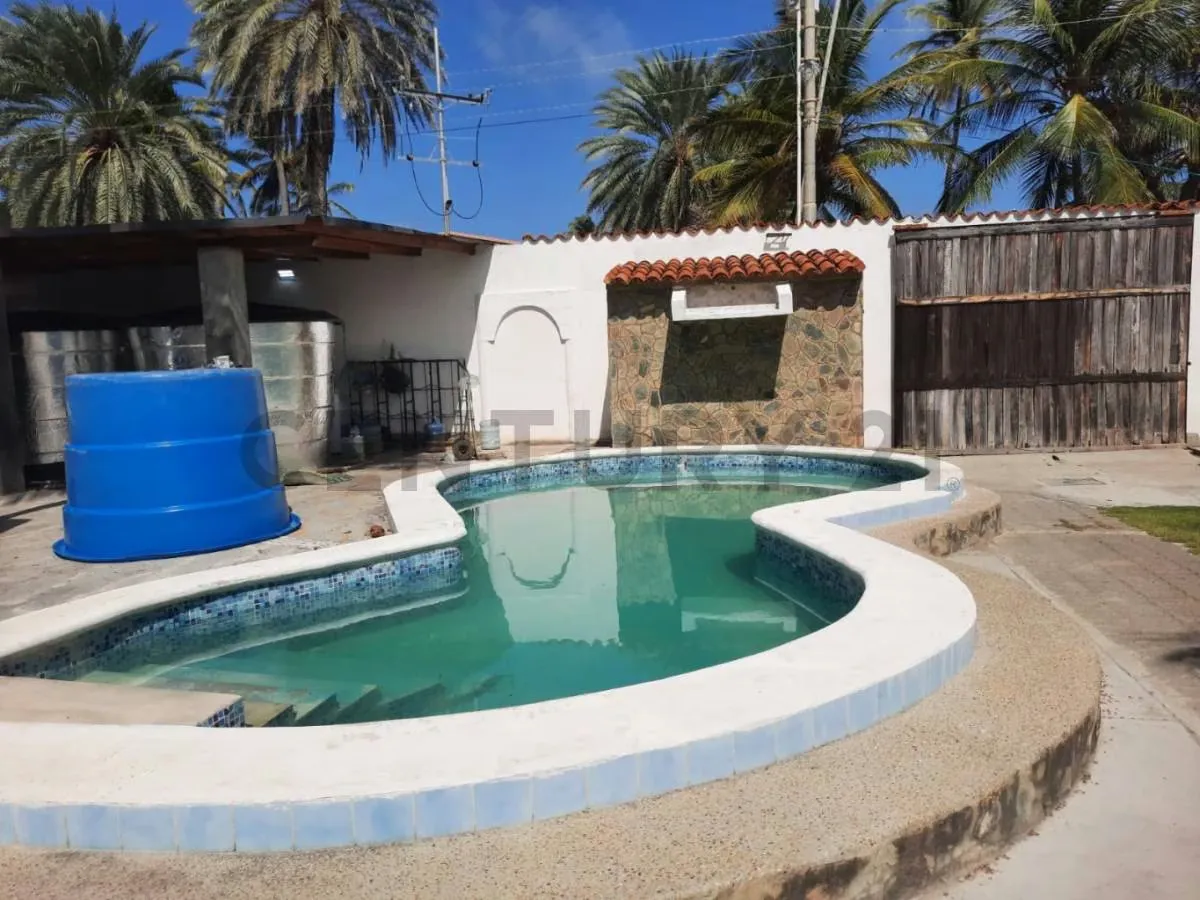 Venta de Casa Vacacional en Chichiriviche - 17