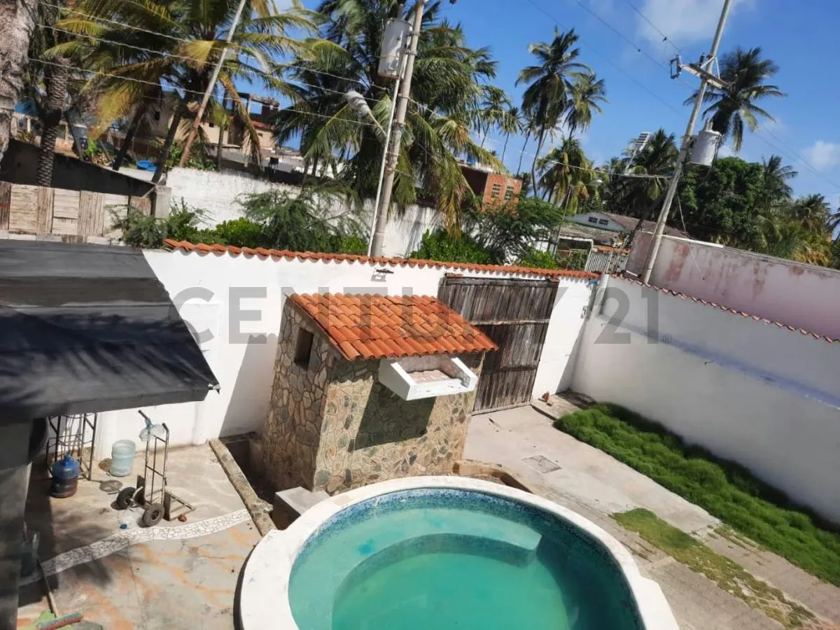 Venta de Casa Vacacional en Chichiriviche - 18