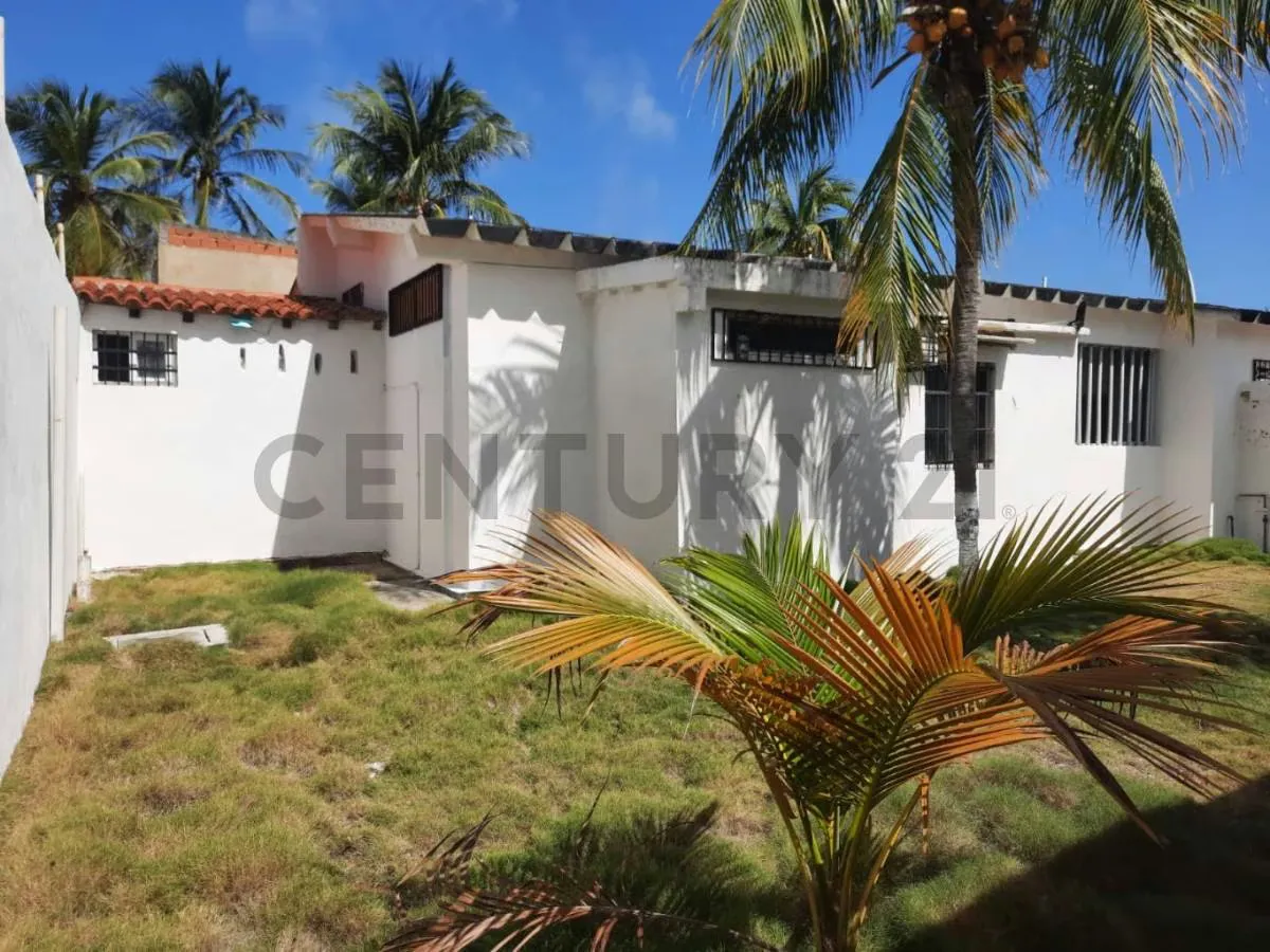 Venta de Casa Vacacional en Chichiriviche - 20