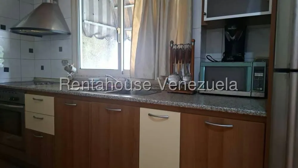 Apartamento (1 Nivel) en Alquiler en San Bernardino, Distrito Metropolitano - 31