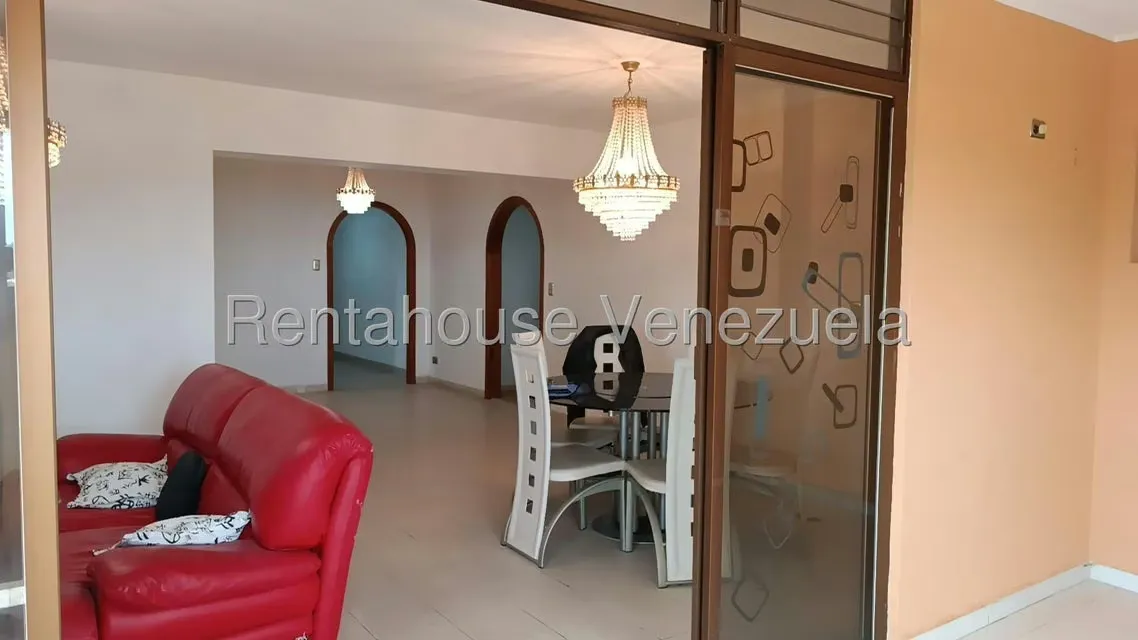 Apartamento (1 Nivel) en Venta en Los Nuevos Teques, Miranda - 14