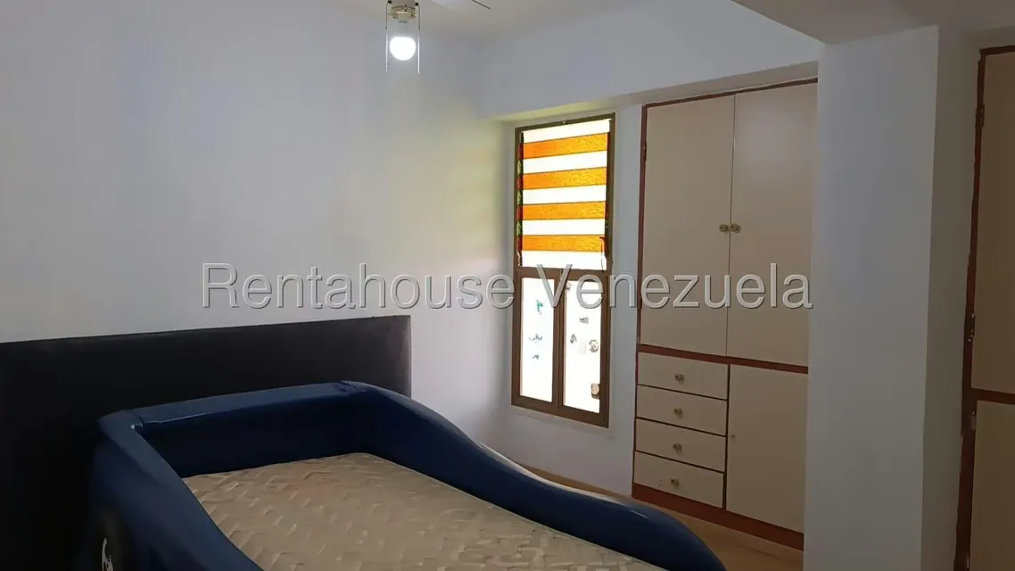 Apartamento (1 Nivel) en Venta en Los Nuevos Teques, Miranda - 19