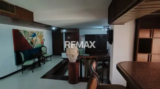 Apartamento en Alquiler en la Lago - 3