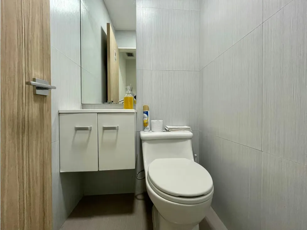 Se alquila oficina 180m² Chacao - 9