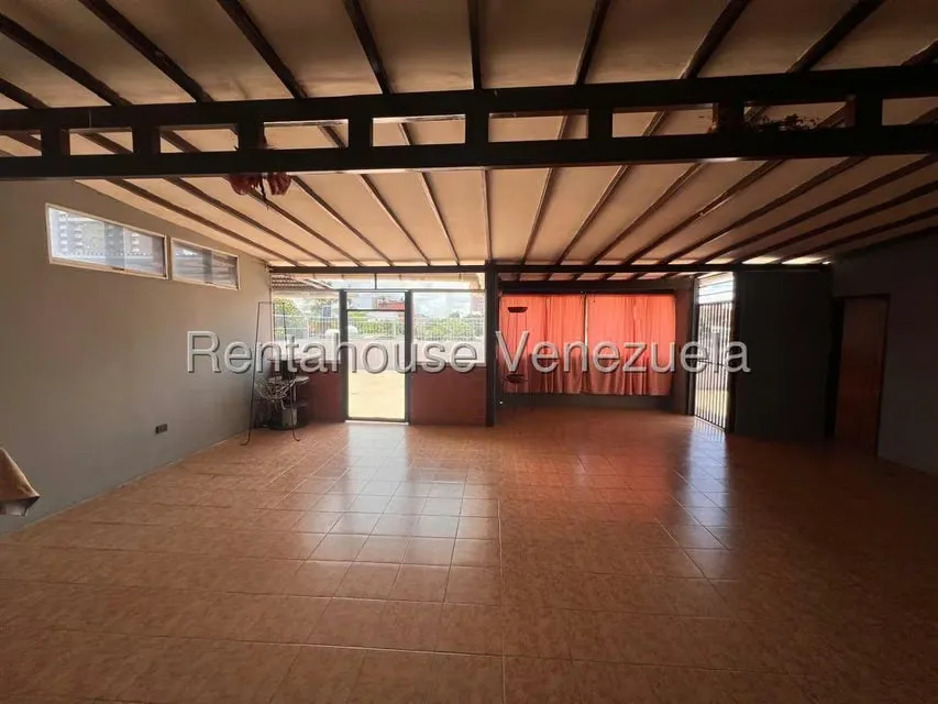 Edificio en Venta en Parroquia Concepcion, Lara - 28