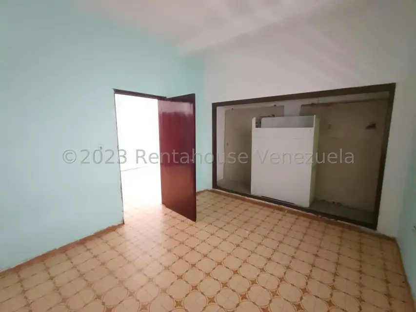 Casa (Multipes Niveles) en Venta en Centro, Aragua - 11