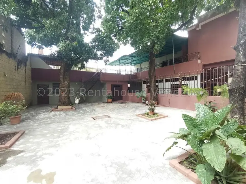 Casa (Multipes Niveles) en Venta en Centro, Aragua - 21