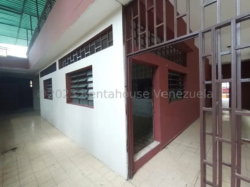 Casa (Multipes Niveles) en Venta en Centro, Aragua - 25