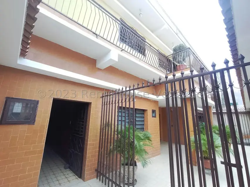 Casa (Multipes Niveles) en Venta en Centro, Aragua - 5