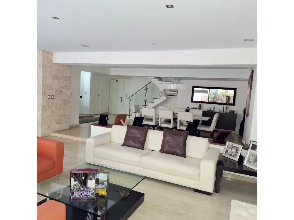 En venta Planta Baja Duplex, Urb. El Solar del Hatillo - 2