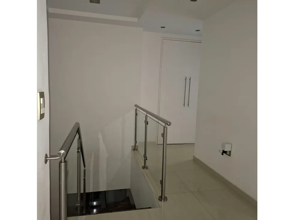 En venta Planta Baja Duplex, Urb. El Solar del Hatillo - 8