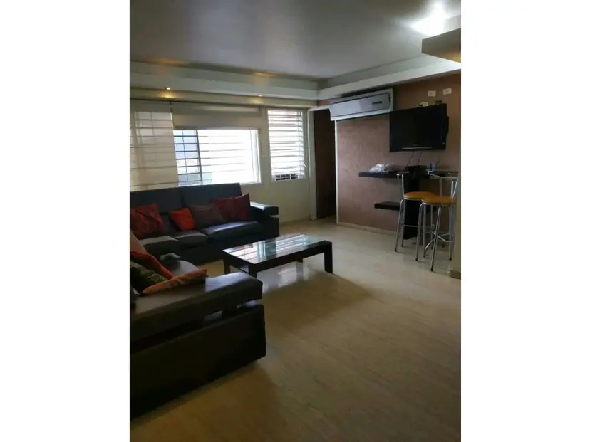 Alquilo apartamento 120m2 Colinas Bello Monte 3582