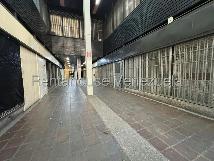 Apartamento (1 Nivel) en Venta en Parroquia Altagracia, Distrito Metropolitano - 3