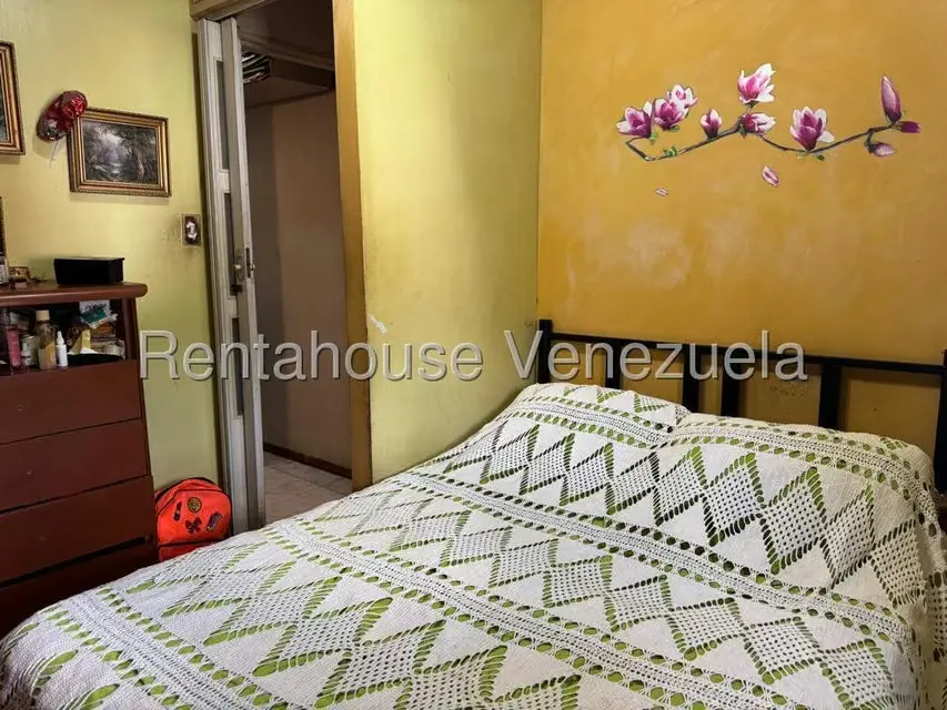 Apartamento (1 Nivel) en Venta en Parroquia Altagracia, Distrito Metropolitano - 36