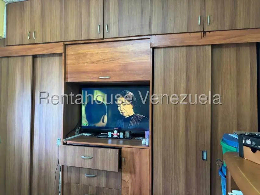 Apartamento (1 Nivel) en Venta en Parroquia Altagracia, Distrito Metropolitano - 38