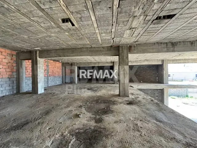 CENTRO COMERCIAL EN VENTA EN MILAGRO NORTE, NORTH PARK - 13