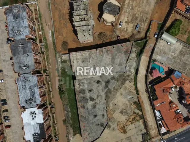 CENTRO COMERCIAL EN VENTA EN MILAGRO NORTE, NORTH PARK - 3