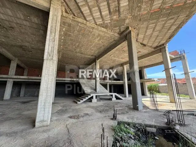 CENTRO COMERCIAL EN VENTA EN MILAGRO NORTE, NORTH PARK - 9