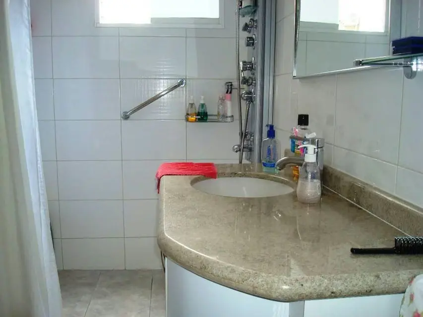 Apartamento (1 Nivel) en Venta en Los Palos Grandes, Distrito Metropolitano - 29