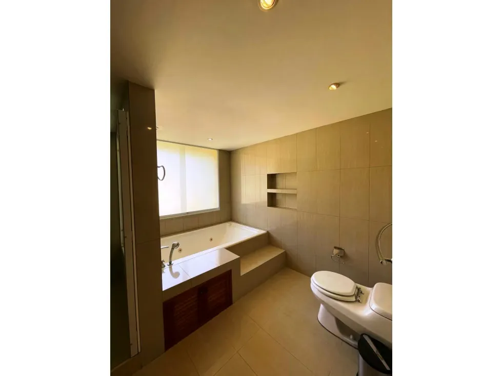 CASA - LA LAGUNITA - 340 Mts2 - 13