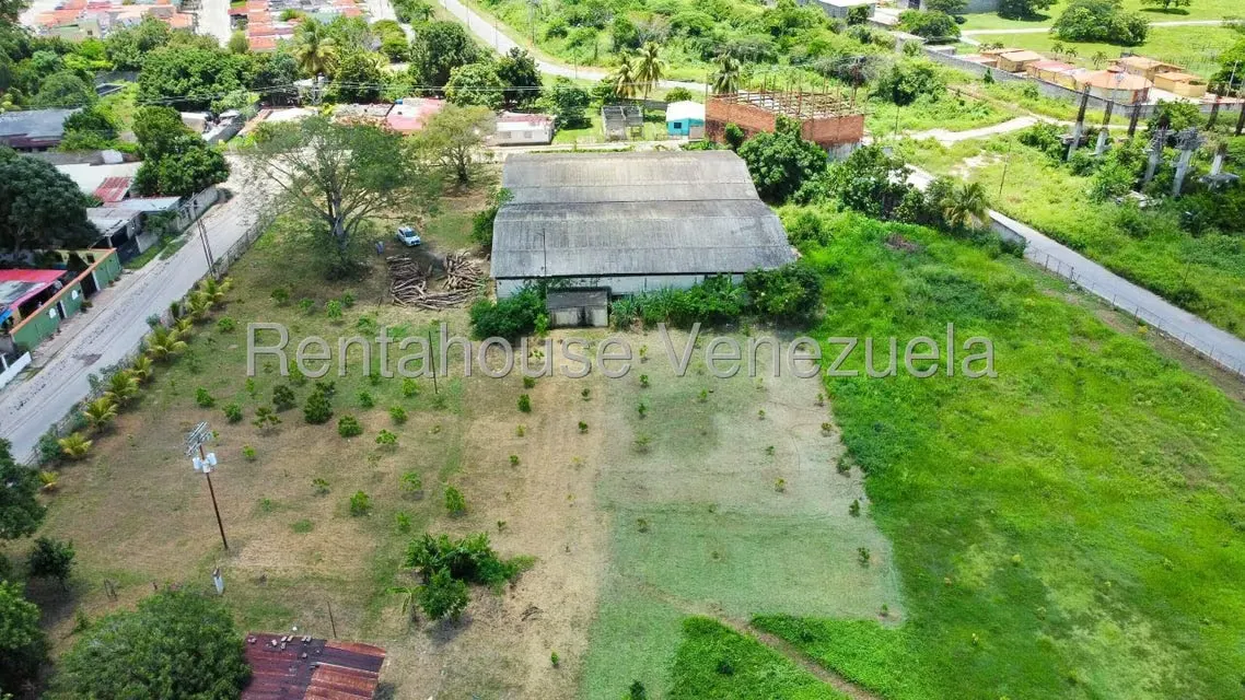 Local Comercial en Venta en Municipio Peña, Yaracuy - 2