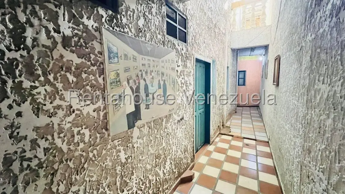 Casa (1 Nivel) en Venta en Centro, Aragua - 23