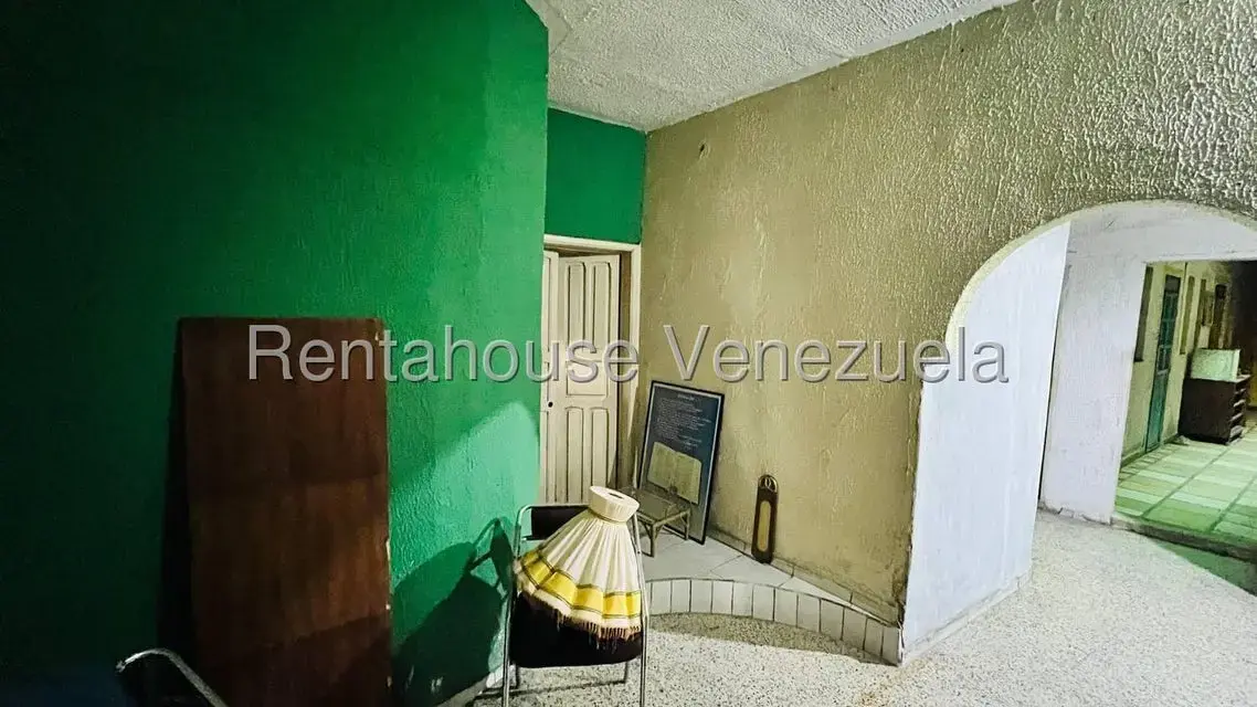 Casa (1 Nivel) en Venta en Centro, Aragua - 4