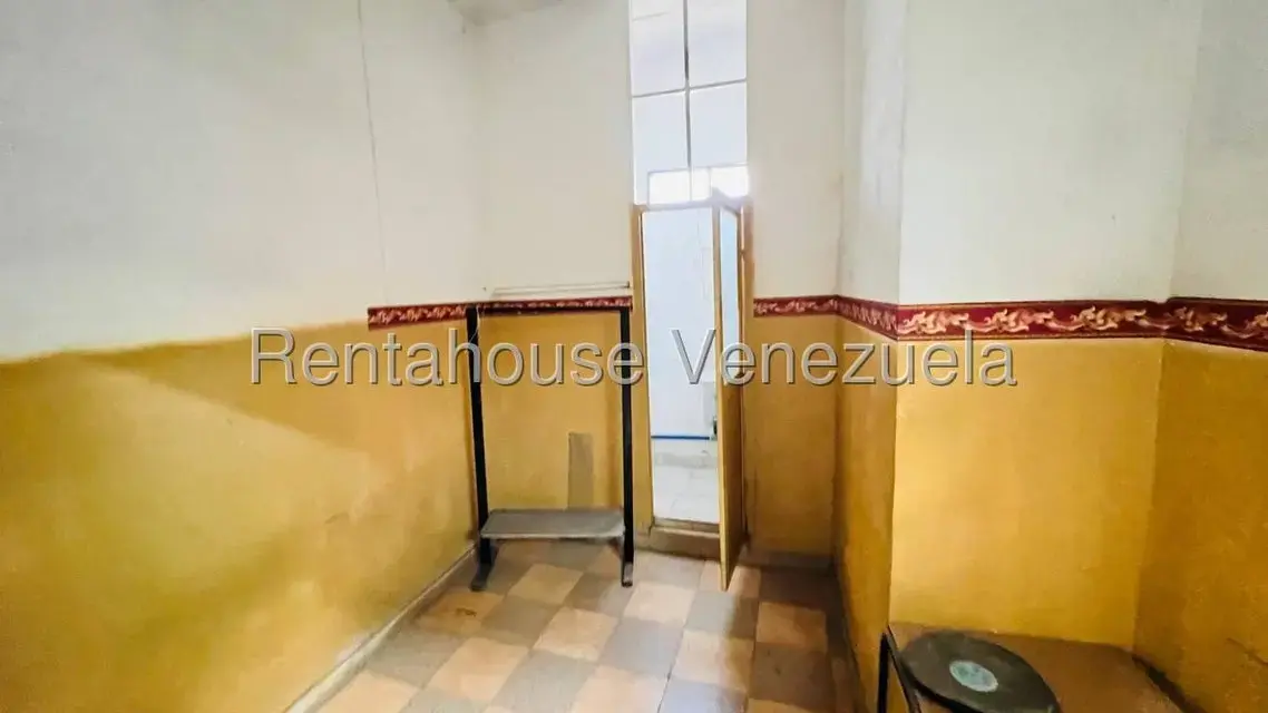 Casa (1 Nivel) en Venta en Centro, Aragua - 8