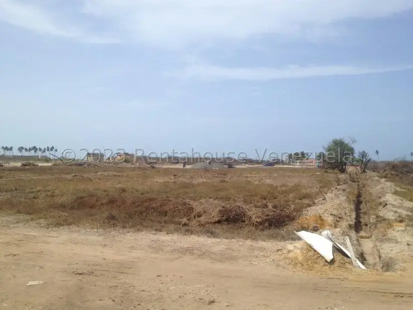 Terreno (Comercial) en Venta en Playa Norte, Falcon