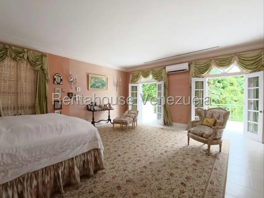 Casa (Duplex) en Venta en La Lagunita Country Club, Distrito Metropolitano - 48