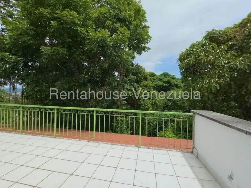 Casa (Duplex) en Venta en La Lagunita Country Club, Distrito Metropolitano - 51