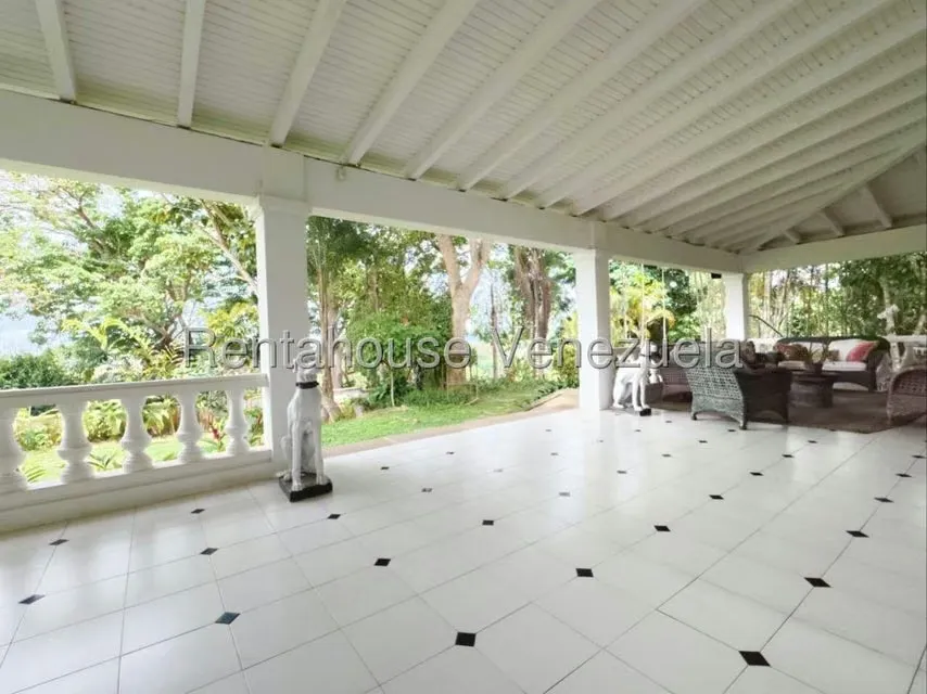 Casa (Duplex) en Venta en La Lagunita Country Club, Distrito Metropolitano - 59