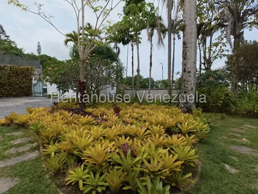 Casa (Duplex) en Venta en La Lagunita Country Club, Distrito Metropolitano - 64