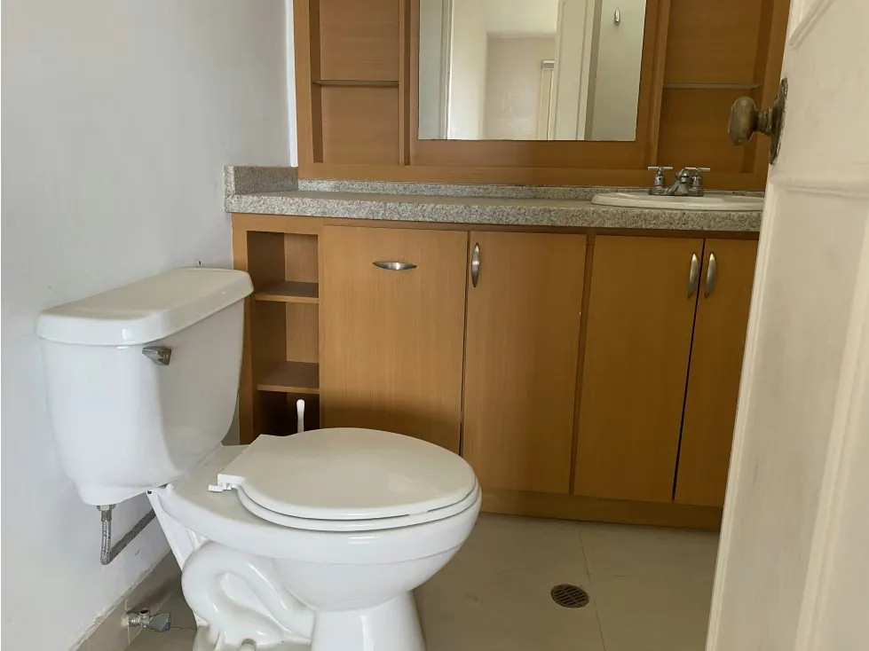 Venta casa en La Lagunita (4H+2S+CH/3B+S+CH/4PE+) - 15