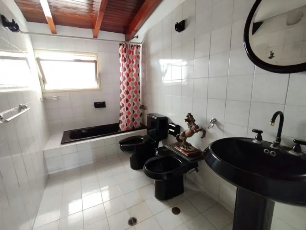Vendo casa 290m2 La California Sur 1603 - 21