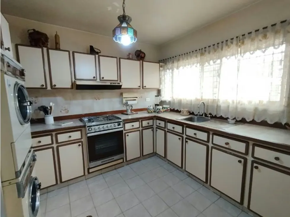 Vendo casa 290m2 La California Sur 1603 - 10