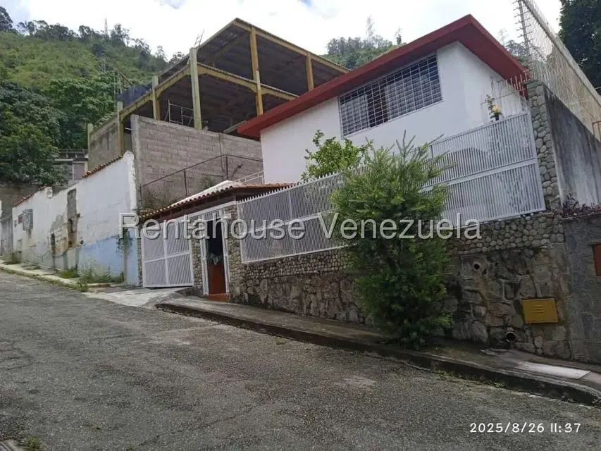 Casa (Duplex) en Venta en Alta Florida, Distrito Metropolitano - 25