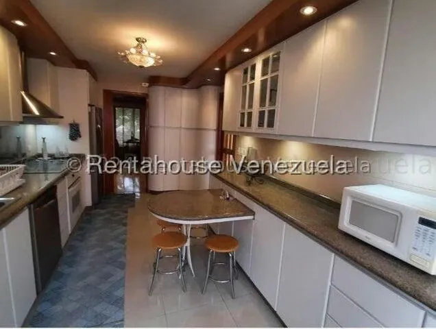 Apartamento (1 Nivel) en Venta en El Rosal, Distrito Metropolitano - 5